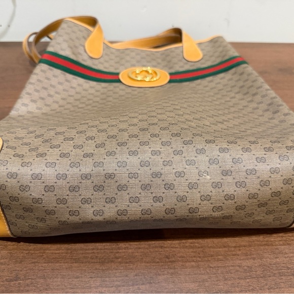 Gucci Beige Tote with Yellow and Green-Red Stripe - Picture 3 of 6